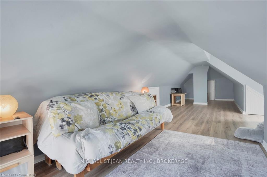 Photo 36 of 158 Avondale Street, Hamilton, Crown Point — HOMEH