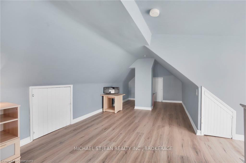 Photo 34 of 158 Avondale Street, Hamilton, Crown Point — HOMEH