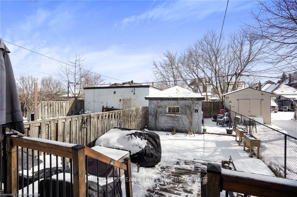 Photo 37 of 158 Avondale Street, Hamilton, Crown Point — HOMEH