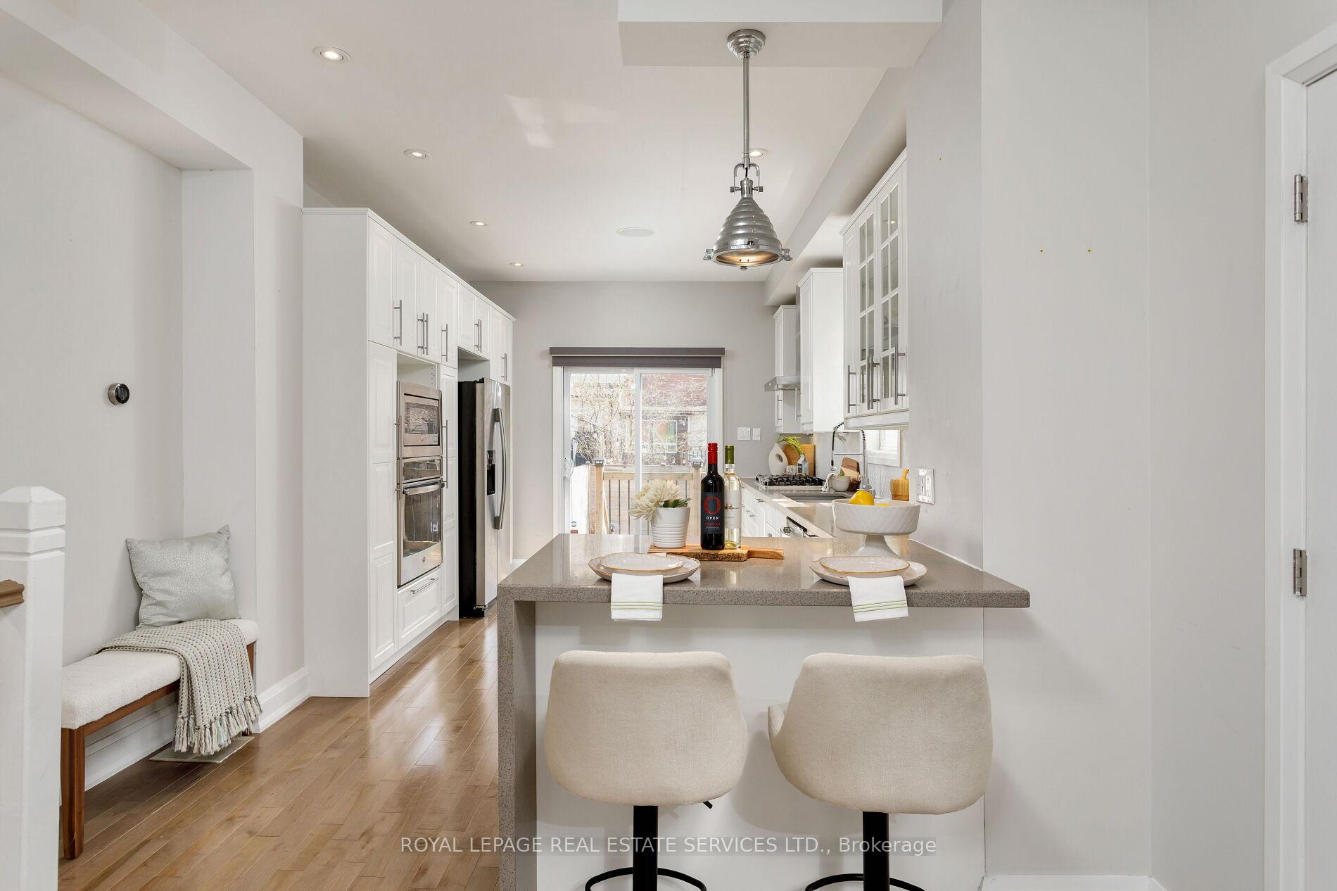 Photo 14 of 45 Empire Avenue, Toronto, South Riverdale — HOMEH