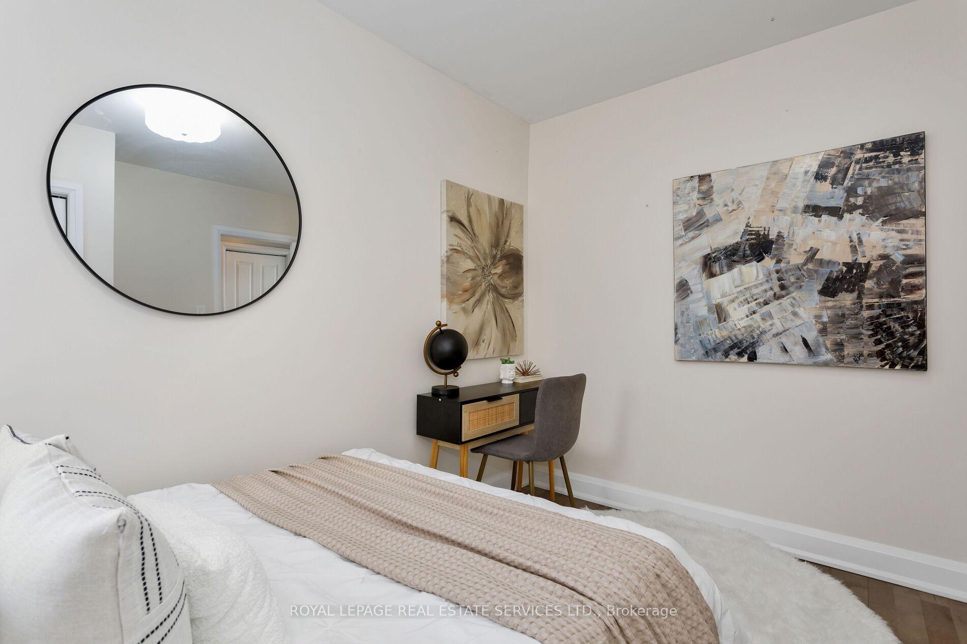 Photo 13 of 45 Empire Avenue, Toronto, South Riverdale — HOMEH