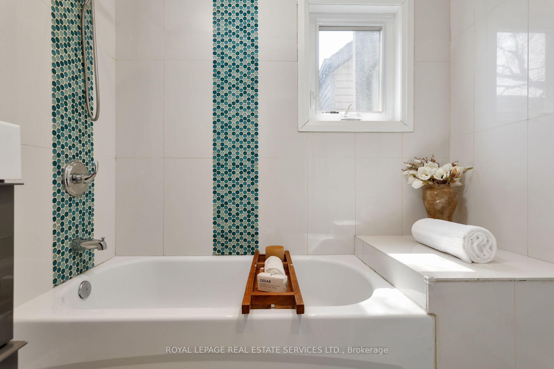 Photo 31 of 45 Empire Avenue, Toronto, South Riverdale — HOMEH