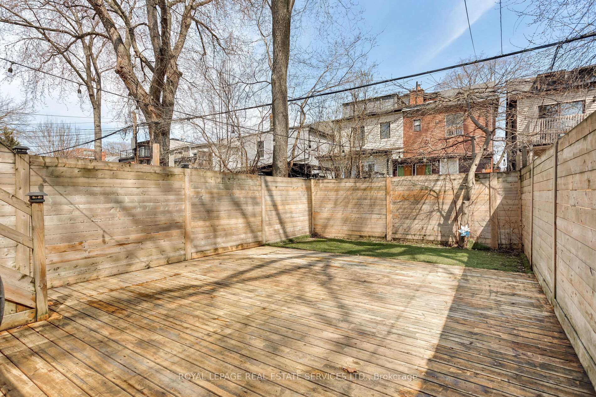 Photo 36 of 45 Empire Avenue, Toronto, South Riverdale — HOMEH