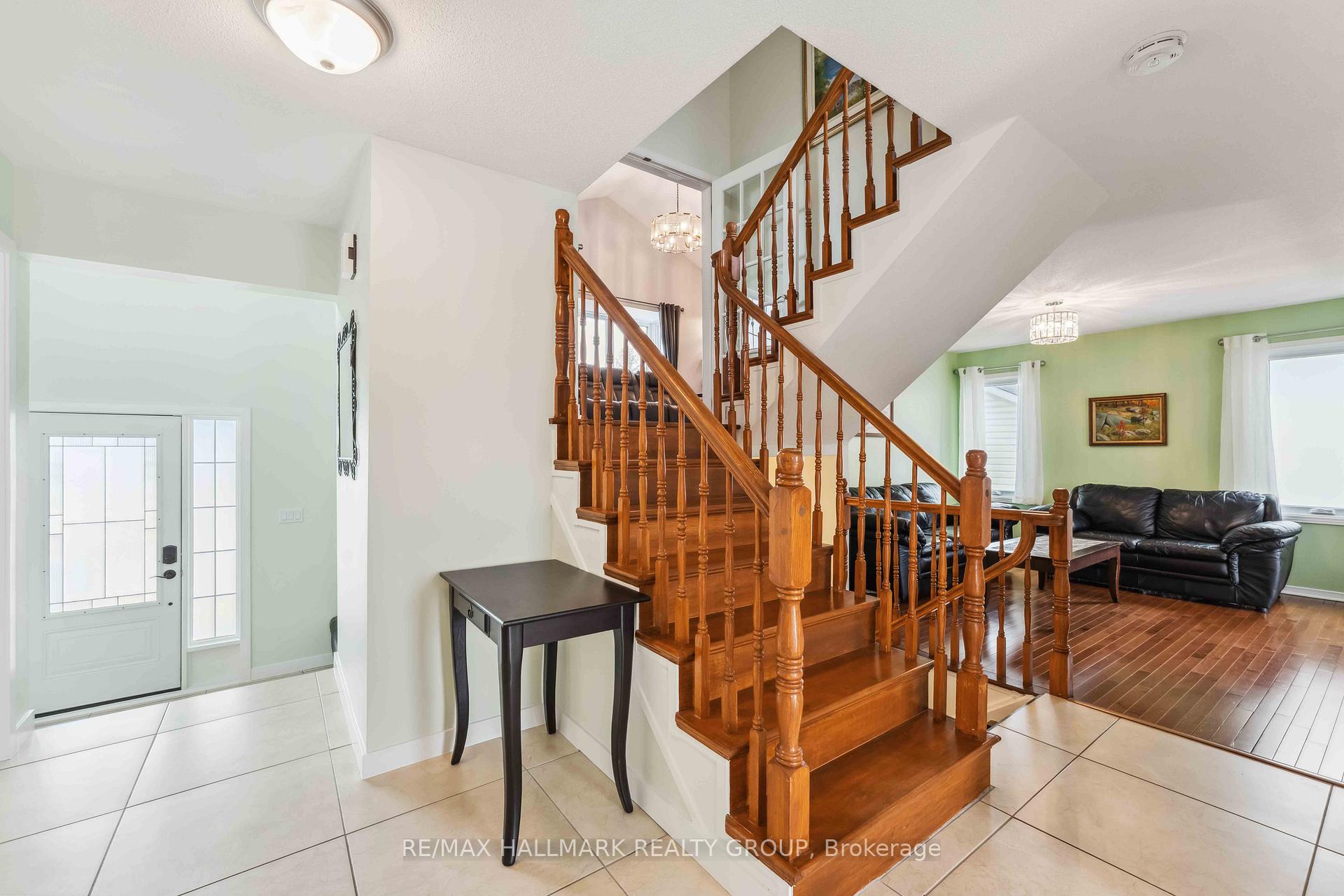 Photo 25 of 1465 Michaelsem Street, Ottawa, Chateauneuf — HOMEH