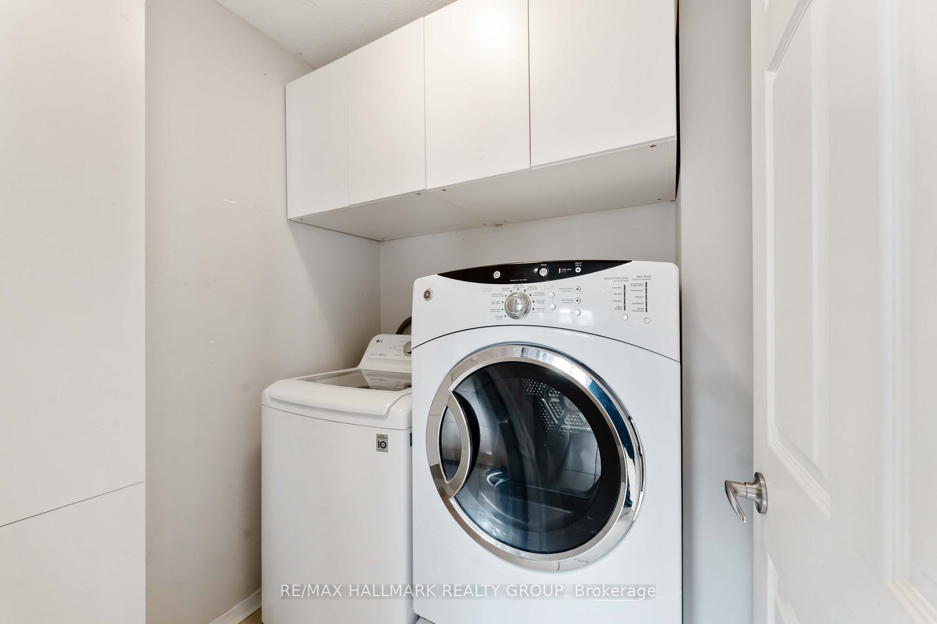 Photo 9 of 1465 Michaelsem Street, Ottawa, Chateauneuf — HOMEH