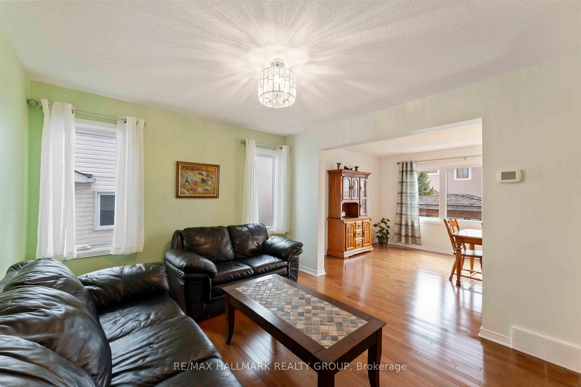 Photo 33 of 1465 Michaelsem Street, Ottawa, Chateauneuf — HOMEH