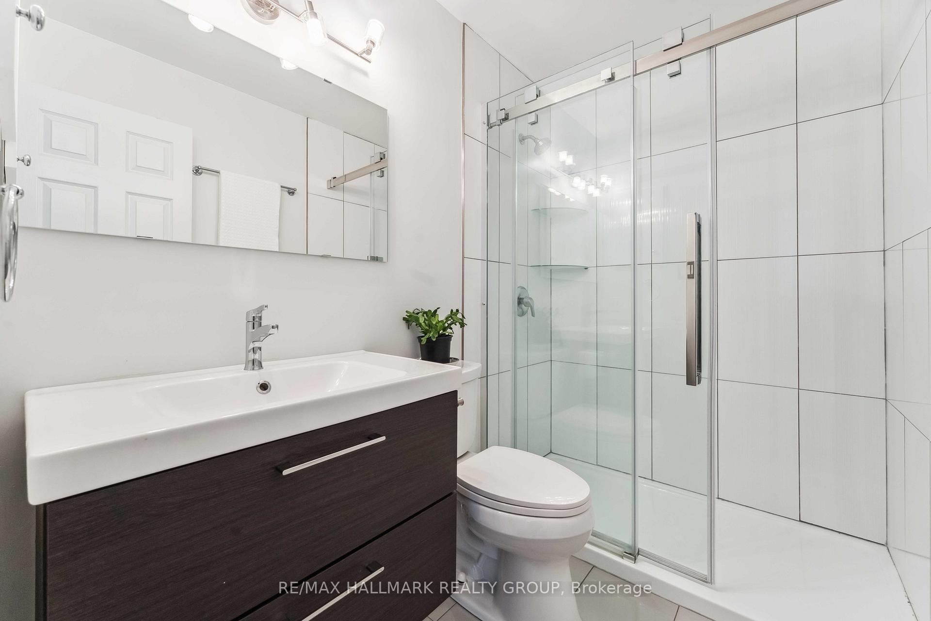 Photo 13 of 1465 Michaelsem Street, Ottawa, Chateauneuf — HOMEH