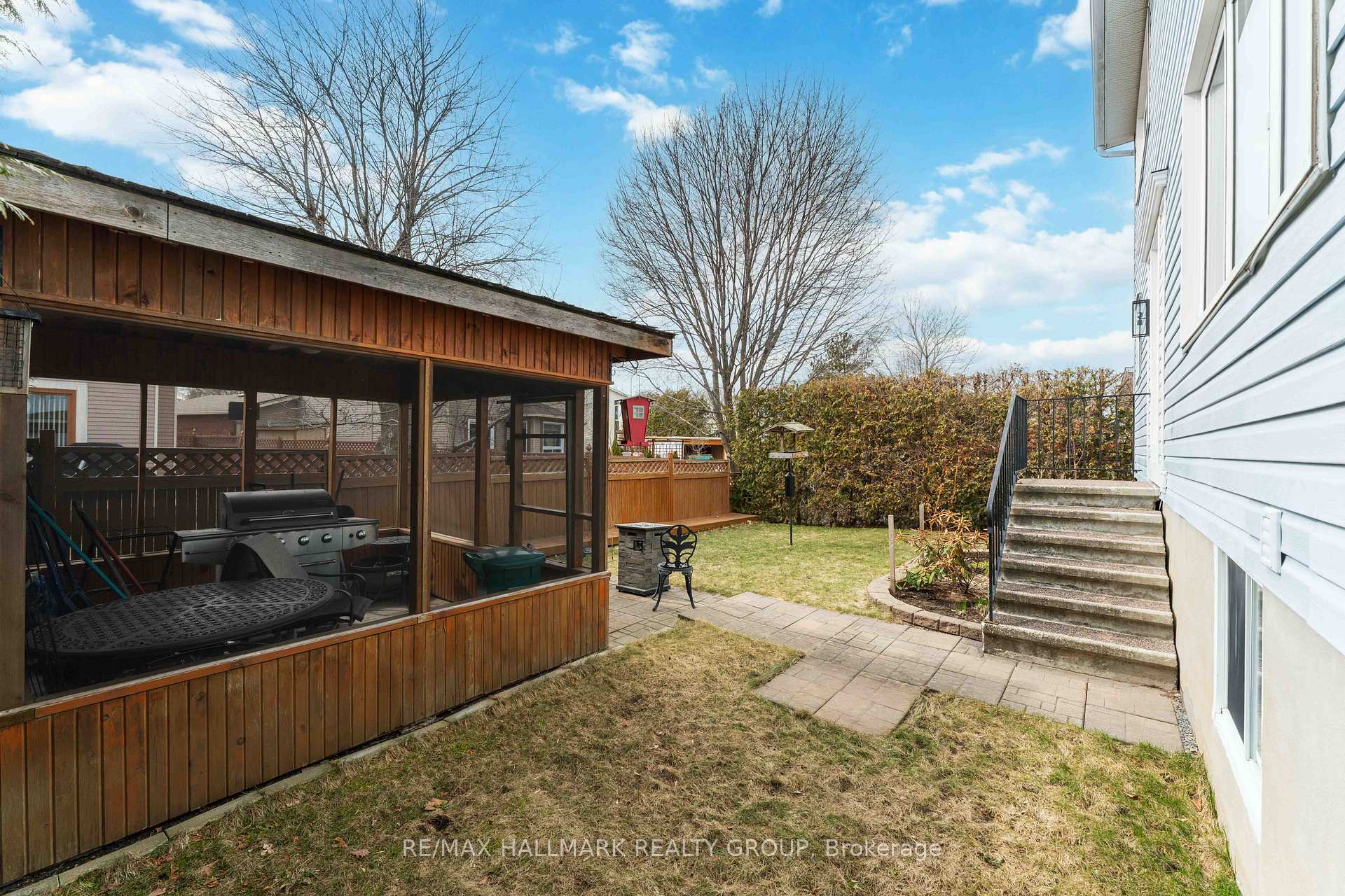 Photo 29 of 1465 Michaelsem Street, Ottawa, Chateauneuf — HOMEH