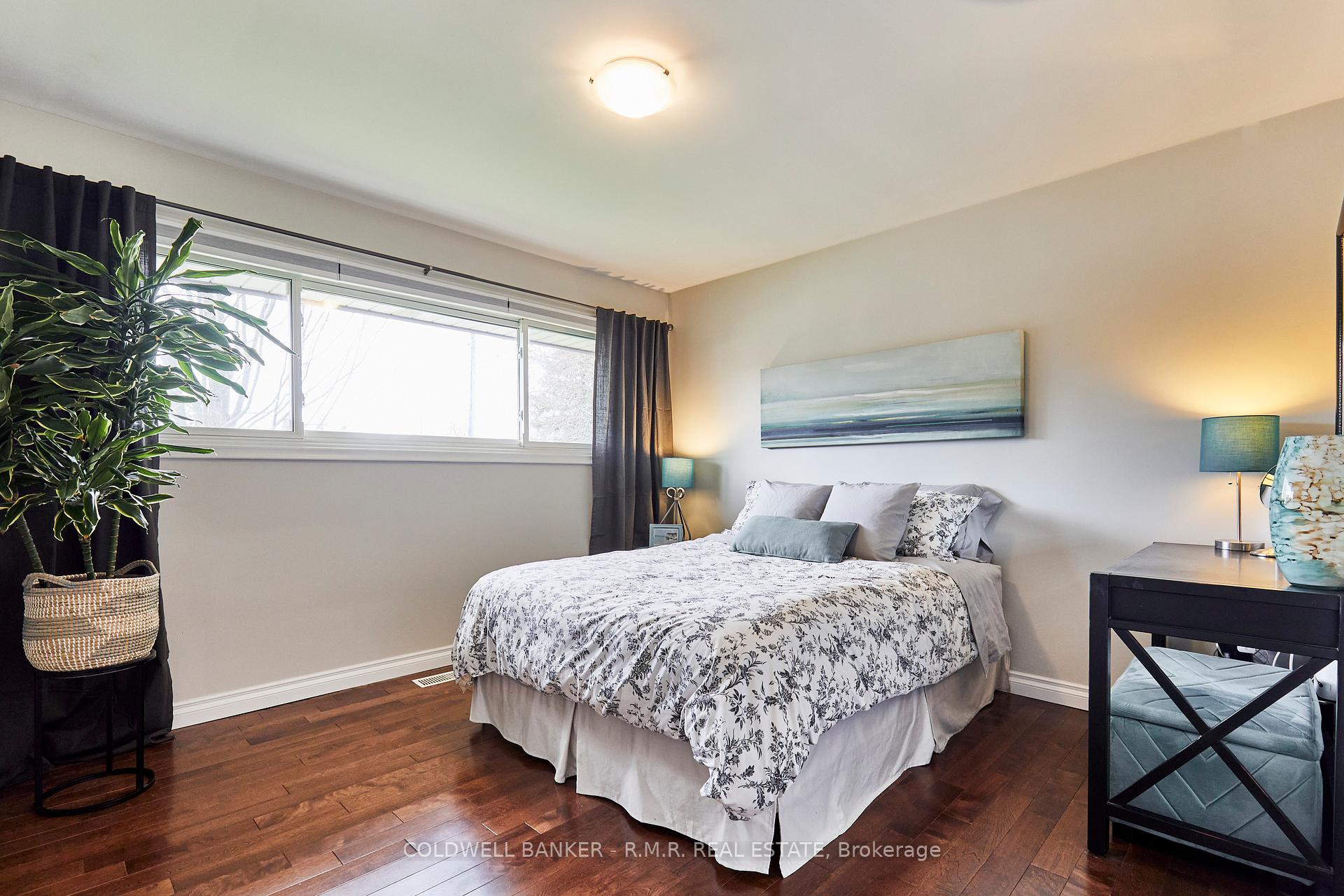 Photo 13 of 1030 Regent Drive, Oshawa, Eastdale — HOMEH
