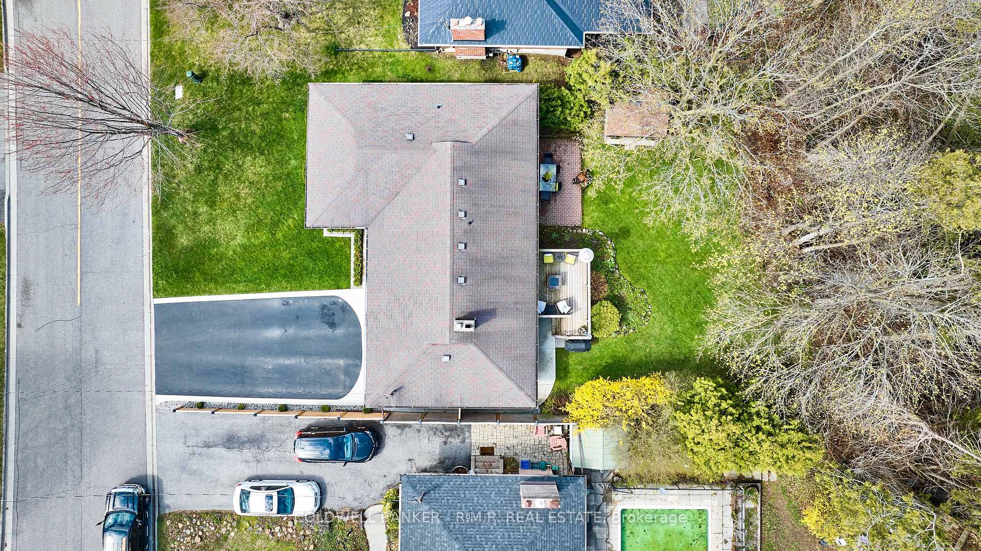 Photo 36 of 1030 Regent Drive, Oshawa, Eastdale — HOMEH
