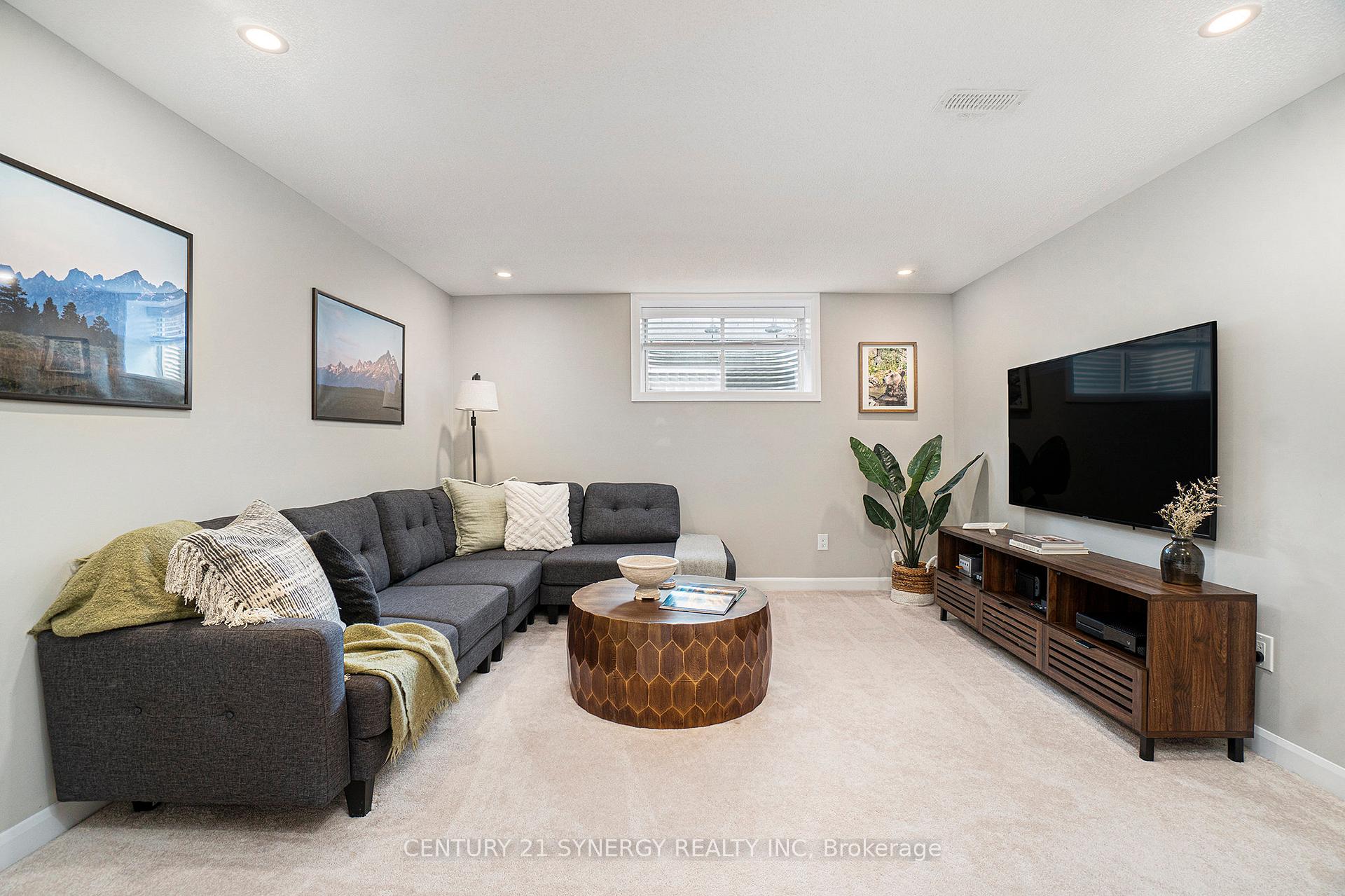 Photo 11 of 68 Gardenpost Terrace, Ottawa, Avalon West — HOMEH