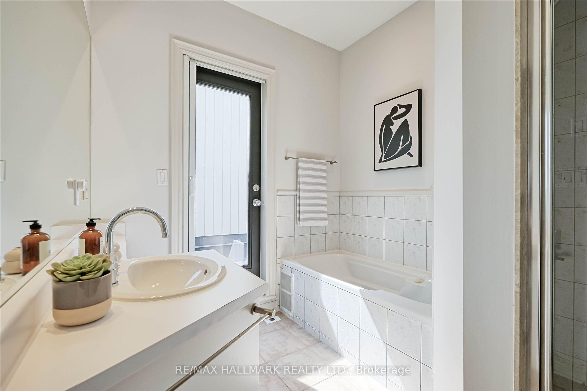 Photo 25 of 5 Mitchell Avenue, Toronto, Niagara — HOMEH