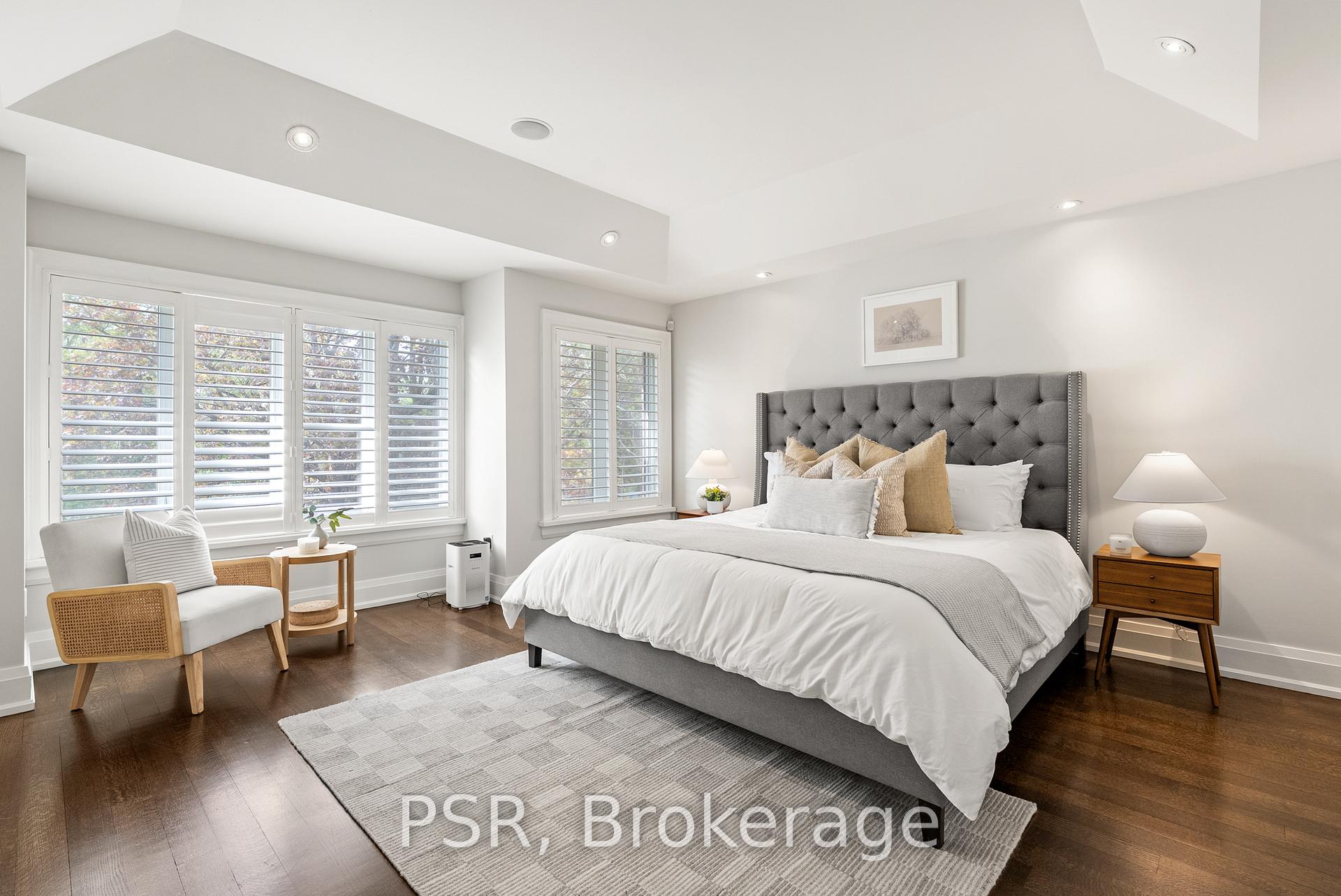Photo 39 of 597B Old Orchard Grove, Toronto, Bedford Park-Nortown — HOMEH