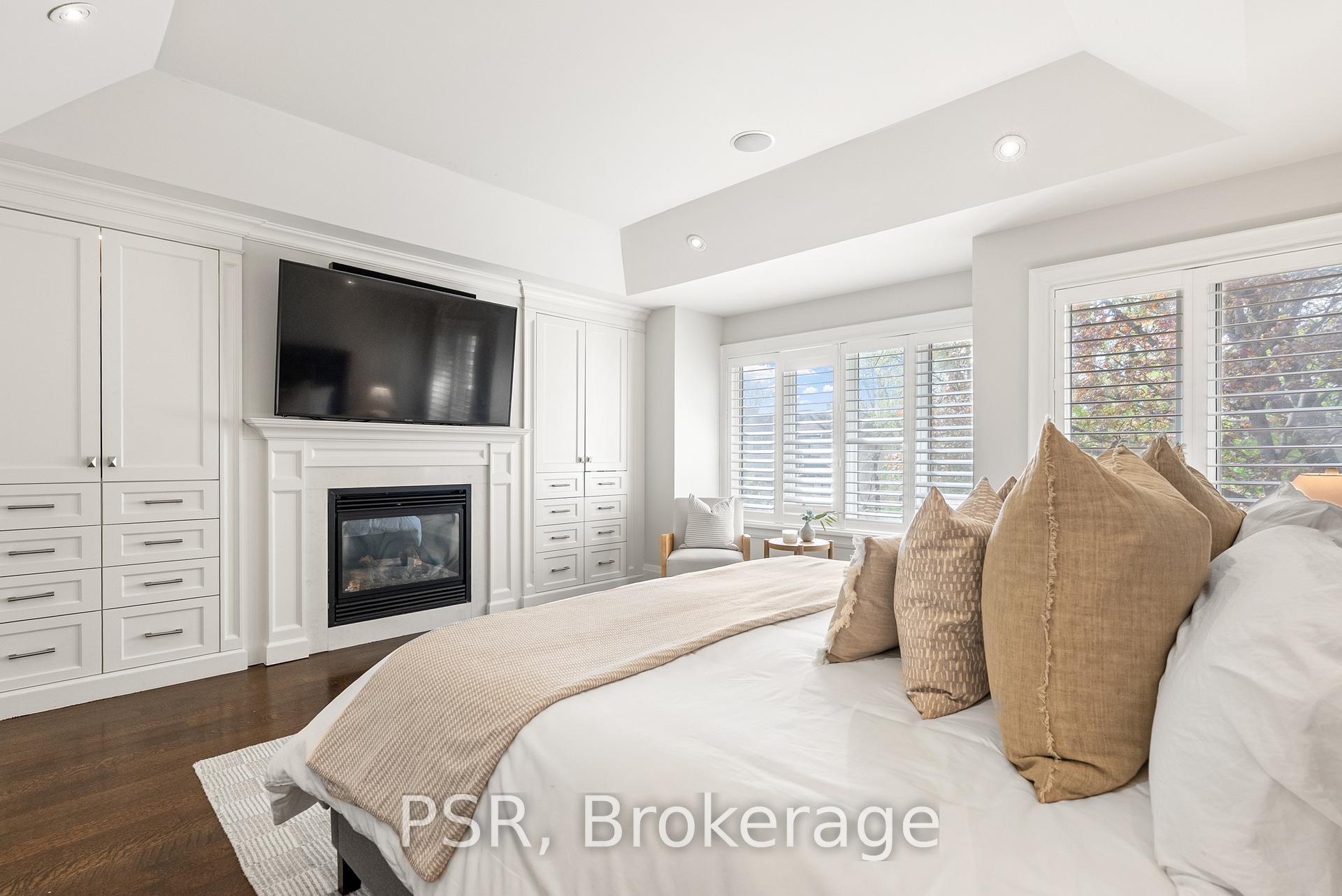 Photo 30 of 597B Old Orchard Grove, Toronto, Bedford Park-Nortown — HOMEH