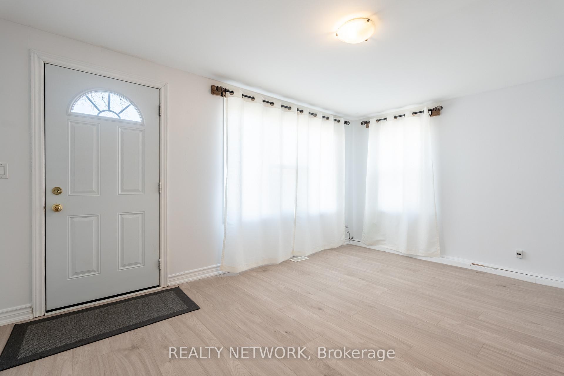 Photo 5 of 109 Dodson Street, Hamilton, Balfour — HOMEH