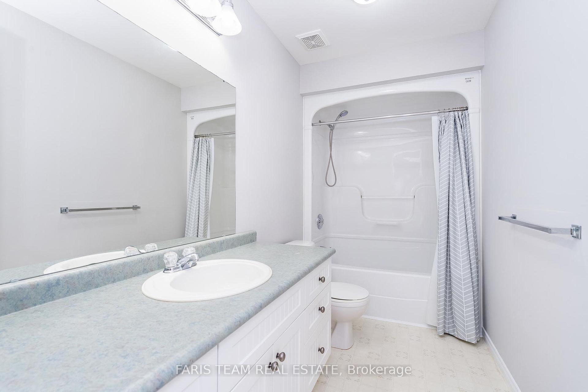 Photo 15 of 45 St James Place, Wasaga Beach — HOMEH