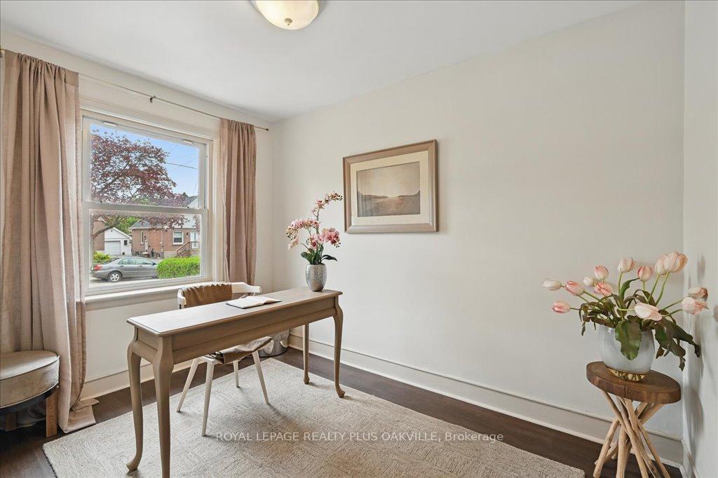Photo 19 of 361 East 23rd Street, Hamilton, Burkholme — HOMEH