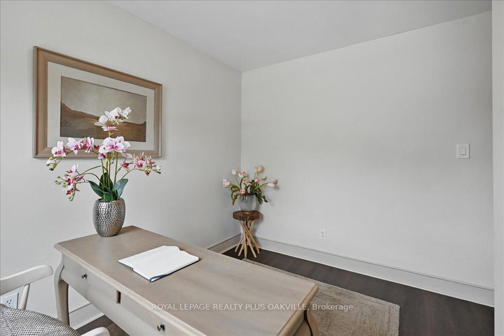 Photo 33 of 361 East 23rd Street, Hamilton, Burkholme — HOMEH