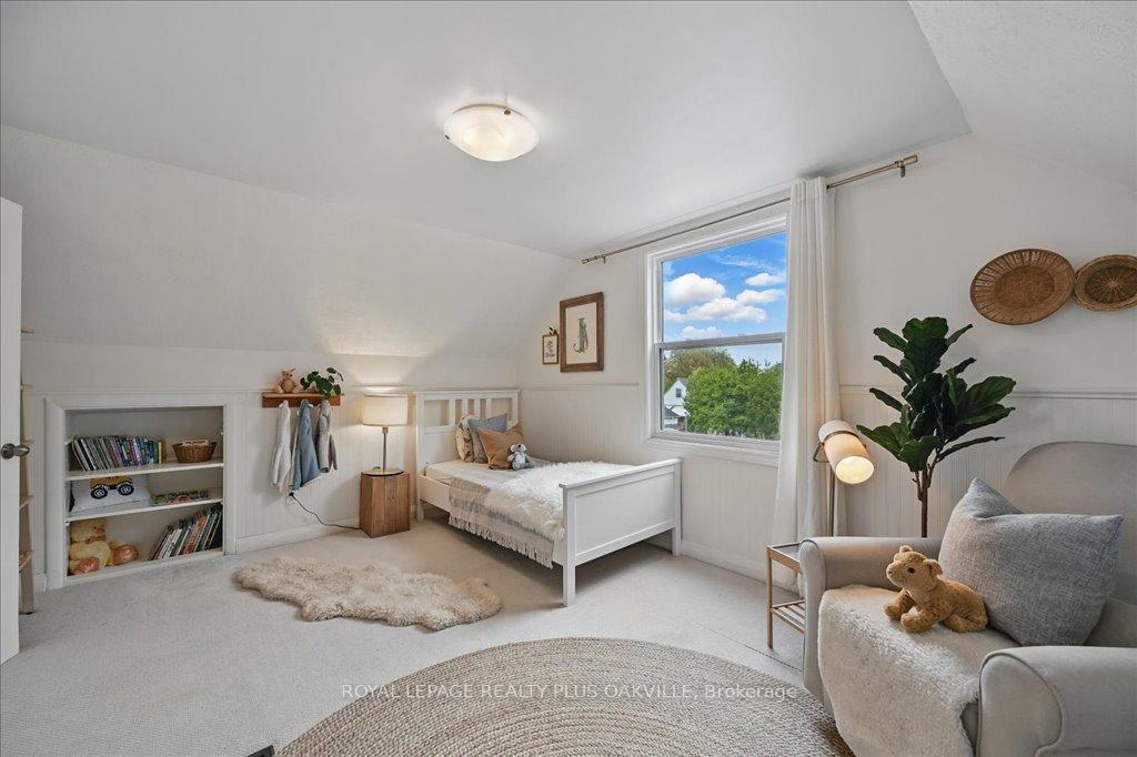 Photo 18 of 361 East 23rd Street, Hamilton, Burkholme — HOMEH