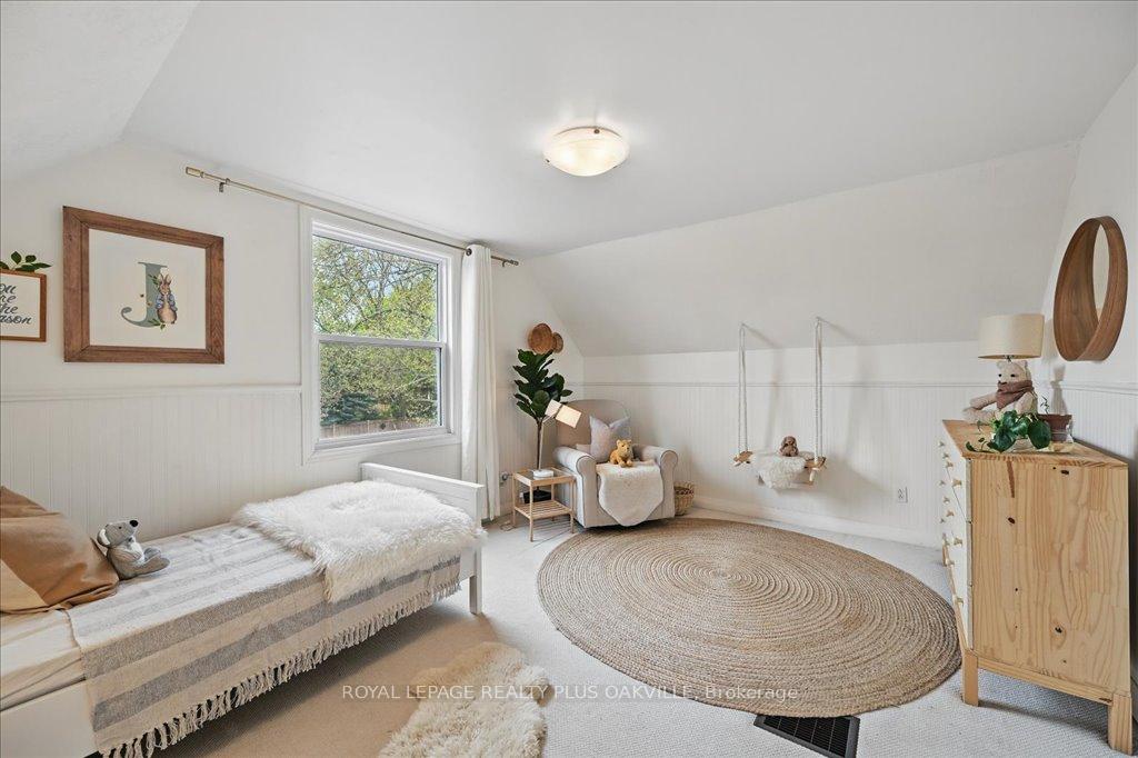 Photo 28 of 361 East 23rd Street, Hamilton, Burkholme — HOMEH