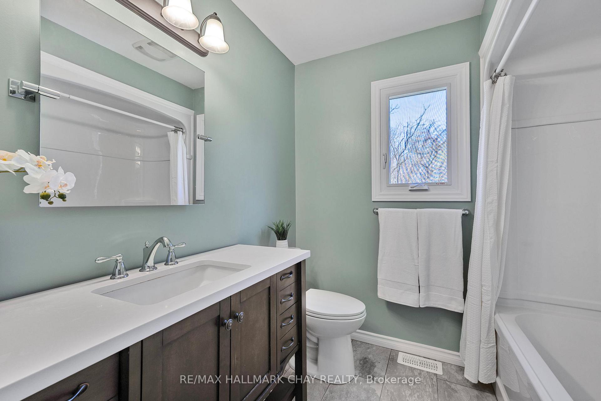 Photo 8 of 12984 County Road 16, Severn, Fesserton — HOMEH