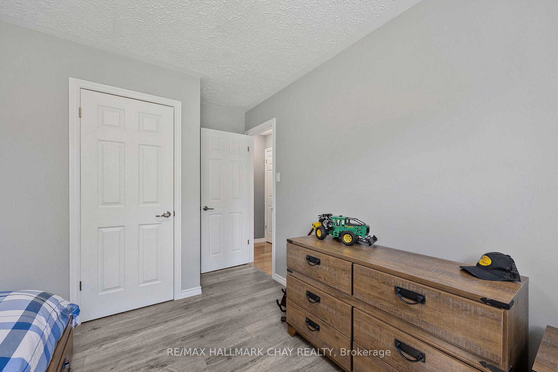 Photo 11 of 12984 County Road 16, Severn, Fesserton — HOMEH