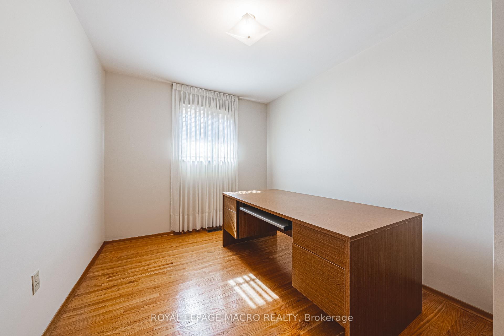 Photo 14 of 107 Marcella Crescent, Hamilton, Gershome — HOMEH