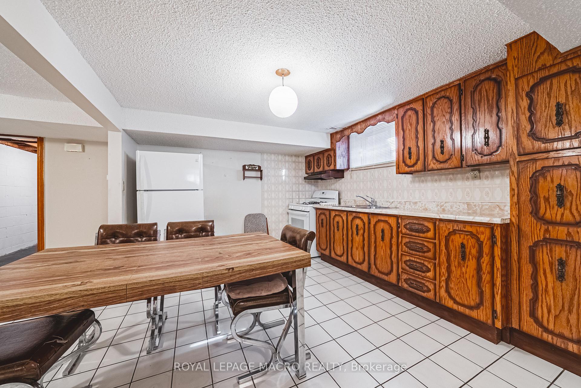 Photo 28 of 107 Marcella Crescent, Hamilton, Gershome — HOMEH