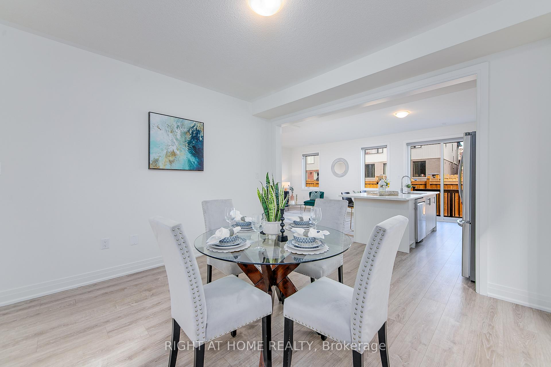 Photo 11 of 45 Shepherd Drive, Barrie, Rural Barrie Southeast — HOMEH