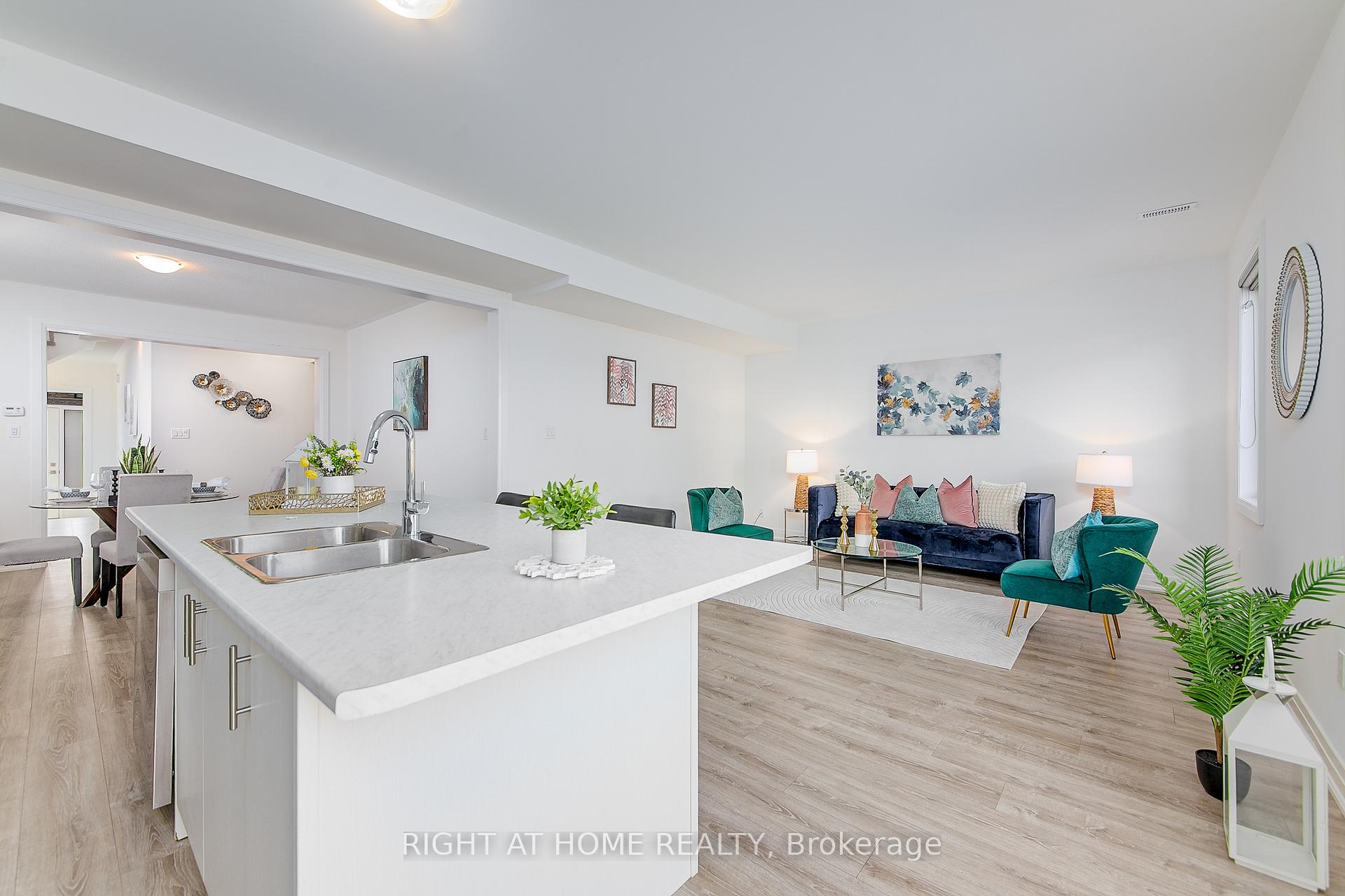 Photo 9 of 45 Shepherd Drive, Barrie, Rural Barrie Southeast — HOMEH
