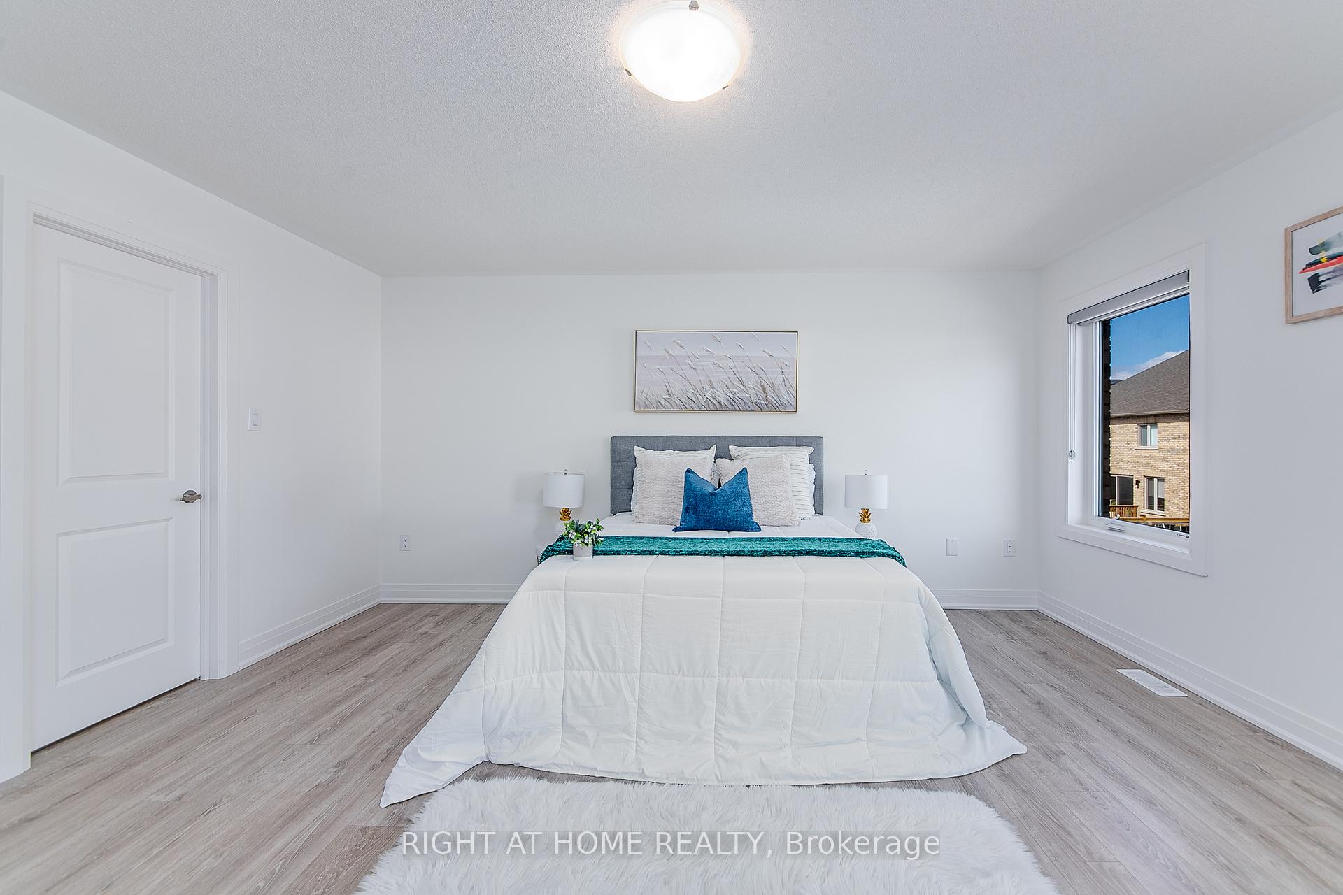 Photo 22 of 45 Shepherd Drive, Barrie, Rural Barrie Southeast — HOMEH