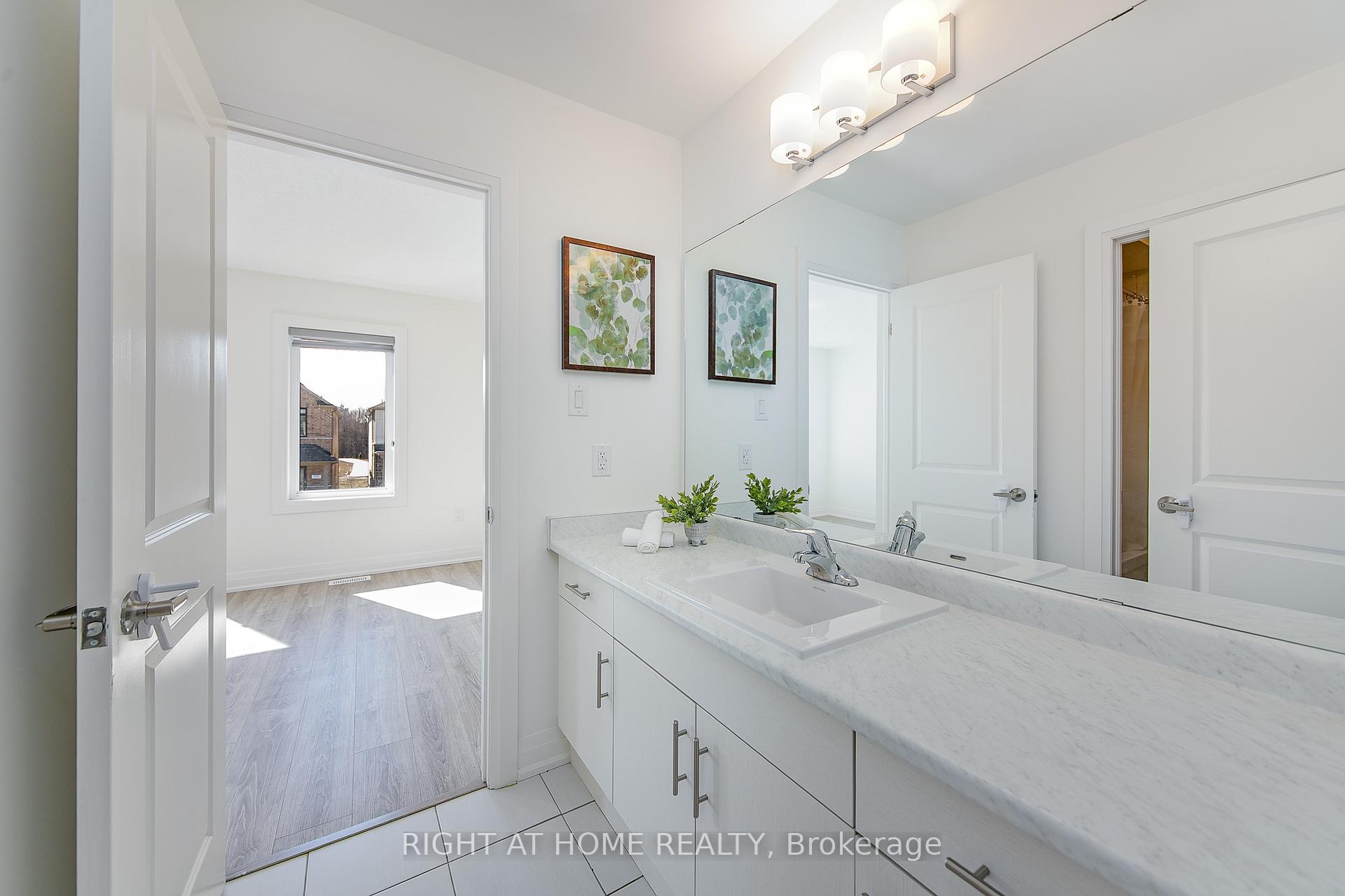 Photo 42 of 45 Shepherd Drive, Barrie, Rural Barrie Southeast — HOMEH