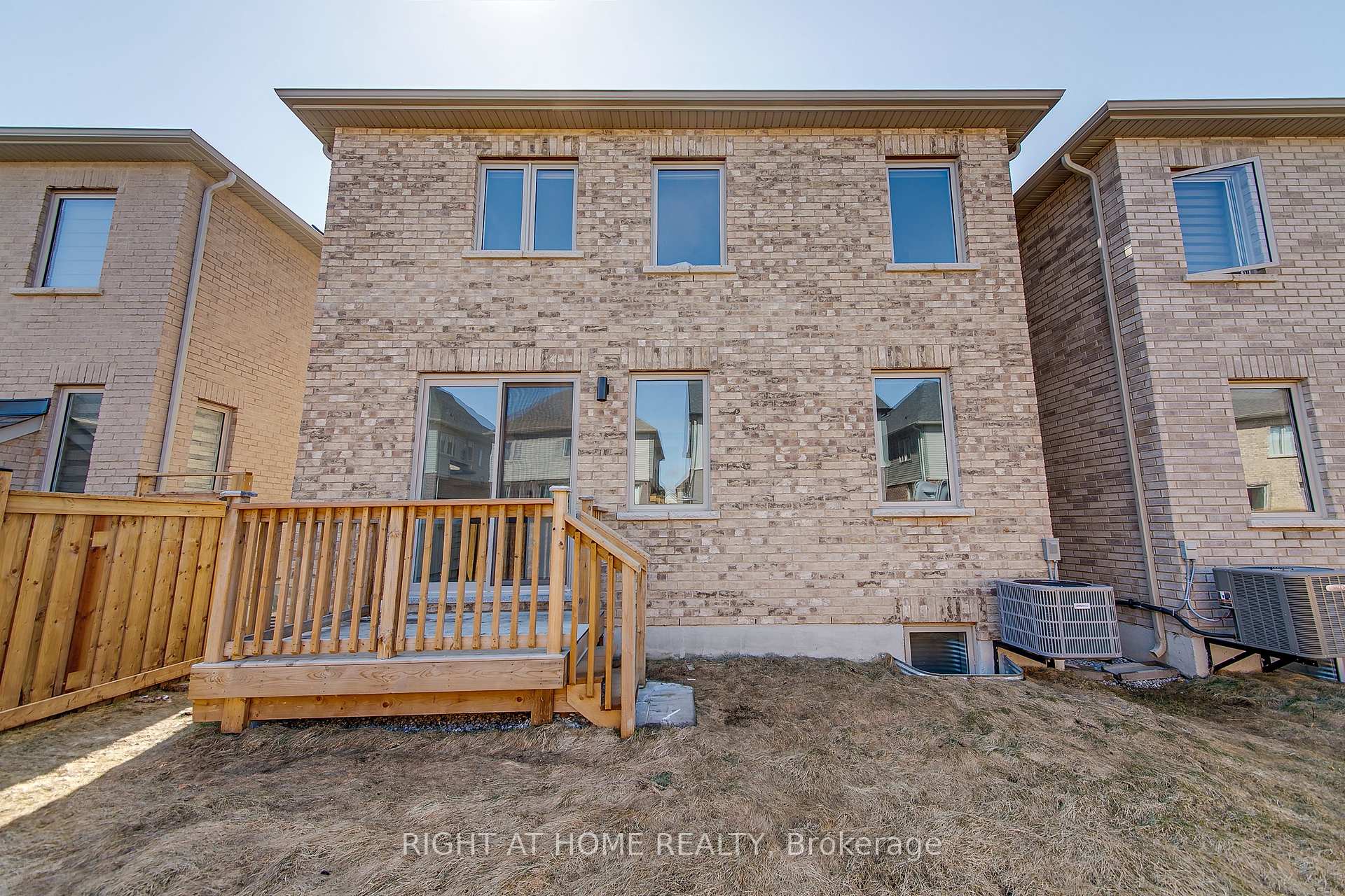 Photo 48 of 45 Shepherd Drive, Barrie, Rural Barrie Southeast — HOMEH