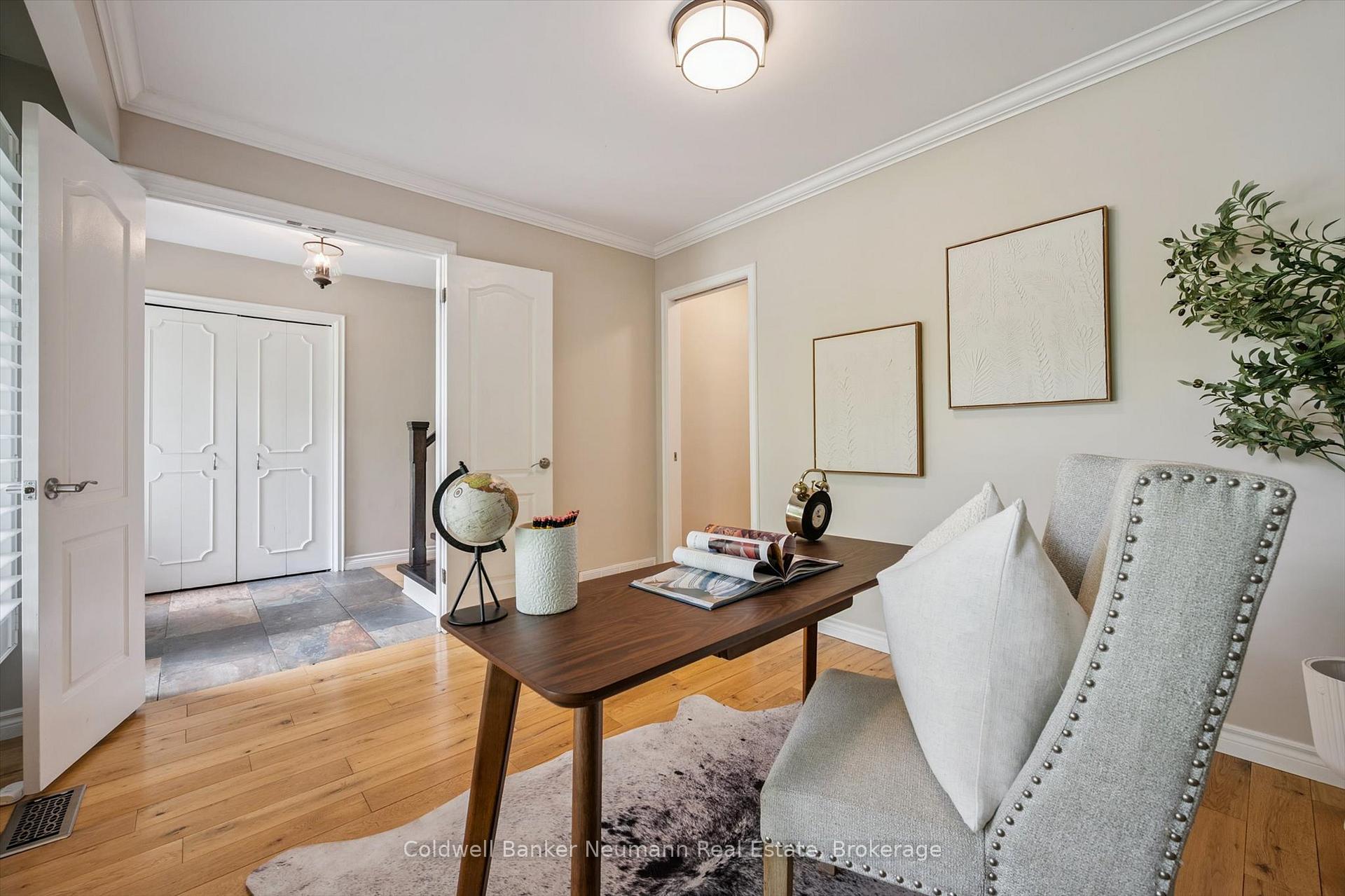Photo 18 of 30 Maple Street, Guelph, Dovercliffe Park/Old University — HOMEH