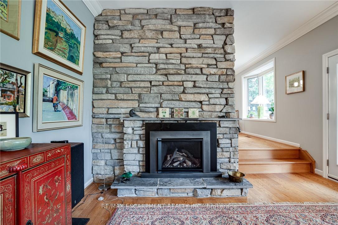 Photo 22 of 5 Normandy Place, Hamilton, Dundas — HOMEH