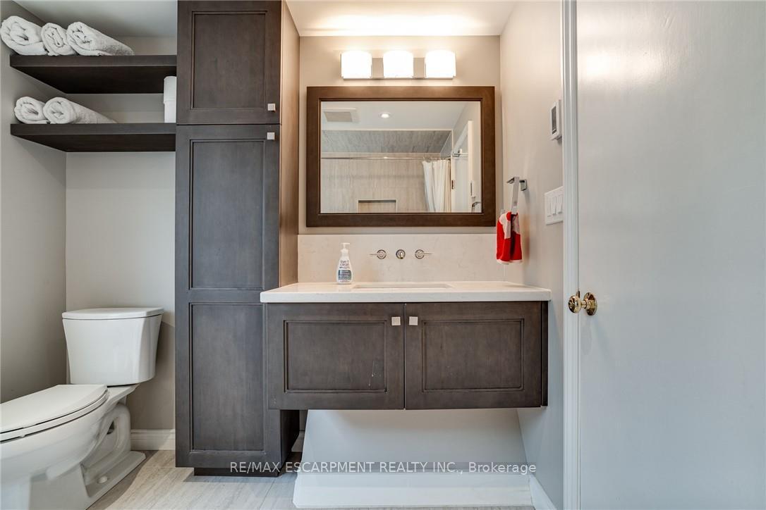 Photo 45 of 5 Normandy Place, Hamilton, Dundas — HOMEH