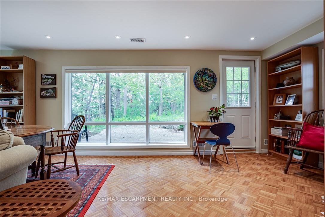 Photo 50 of 5 Normandy Place, Hamilton, Dundas — HOMEH