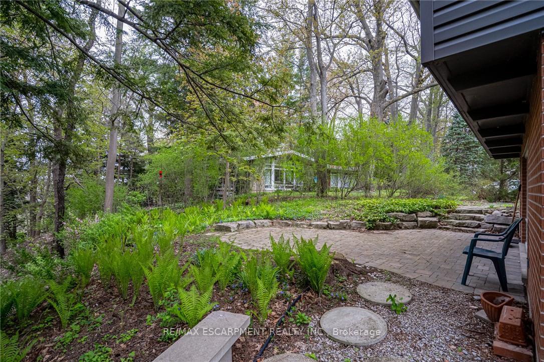 Photo 49 of 5 Normandy Place, Hamilton, Dundas — HOMEH