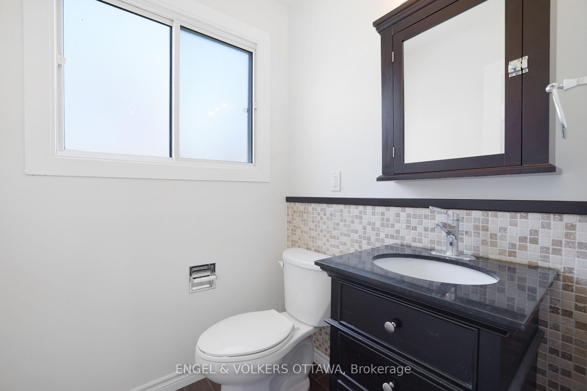 Photo 33 of 25 Coldstream Drive, Ottawa, Munster — HOMEH