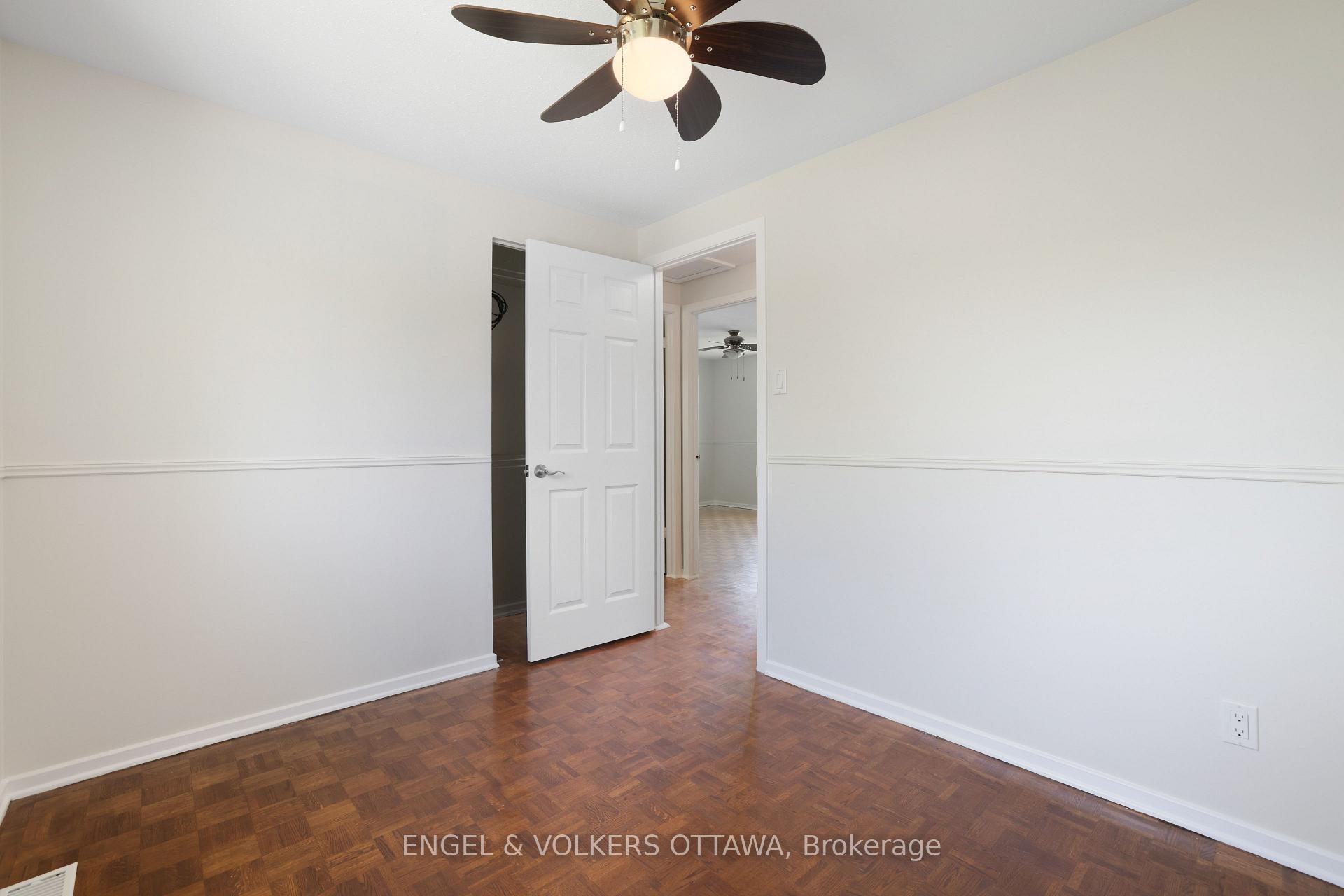 Photo 37 of 25 Coldstream Drive, Ottawa, Munster — HOMEH