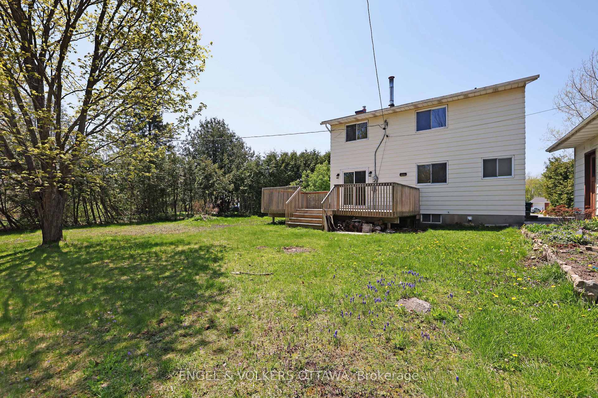 Photo 50 of 25 Coldstream Drive, Ottawa, Munster — HOMEH