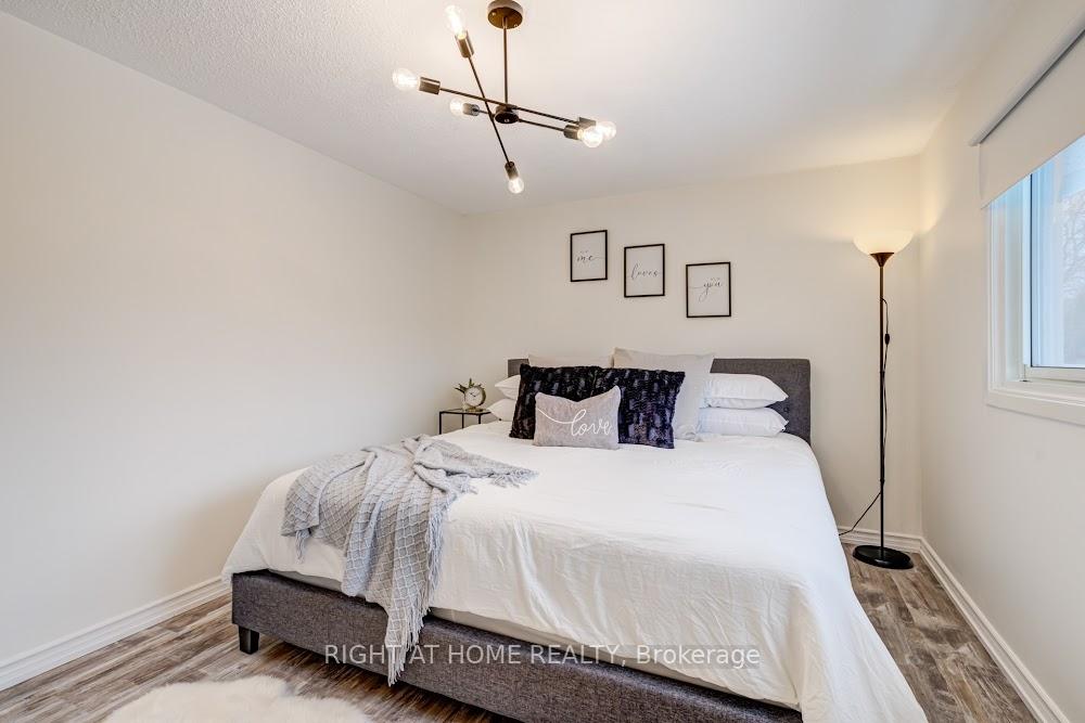 Photo 12 of 141 St. Andrews Drive, Hamilton, Vincent — HOMEH