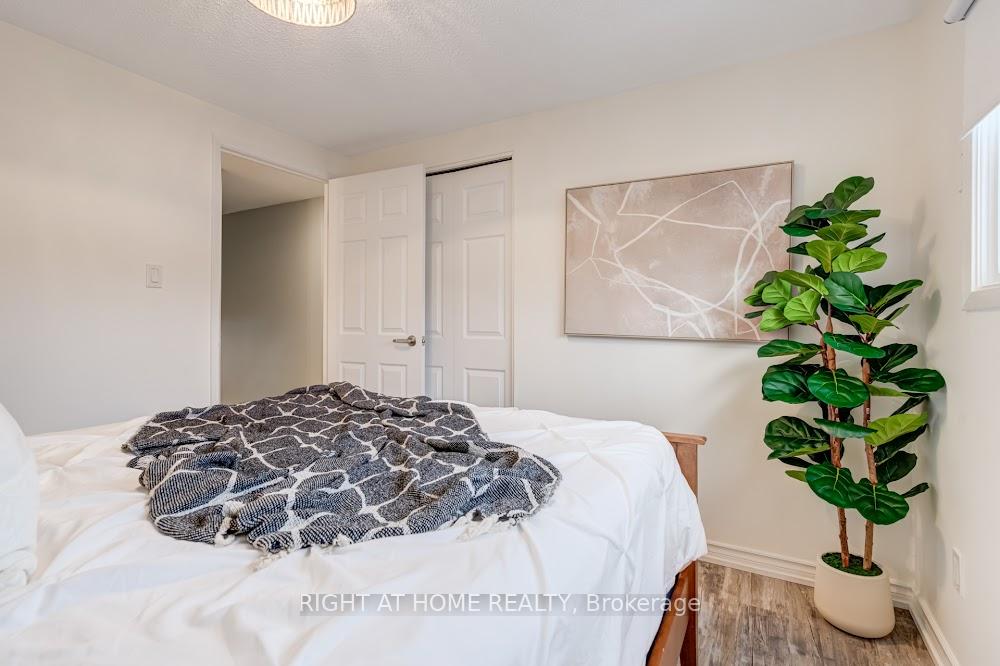 Photo 32 of 141 St. Andrews Drive, Hamilton, Vincent — HOMEH
