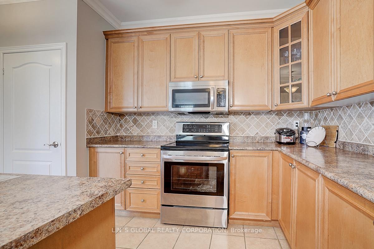 Photo 13 of 133 Saffron Street, Markham, Greensborough — HOMEH