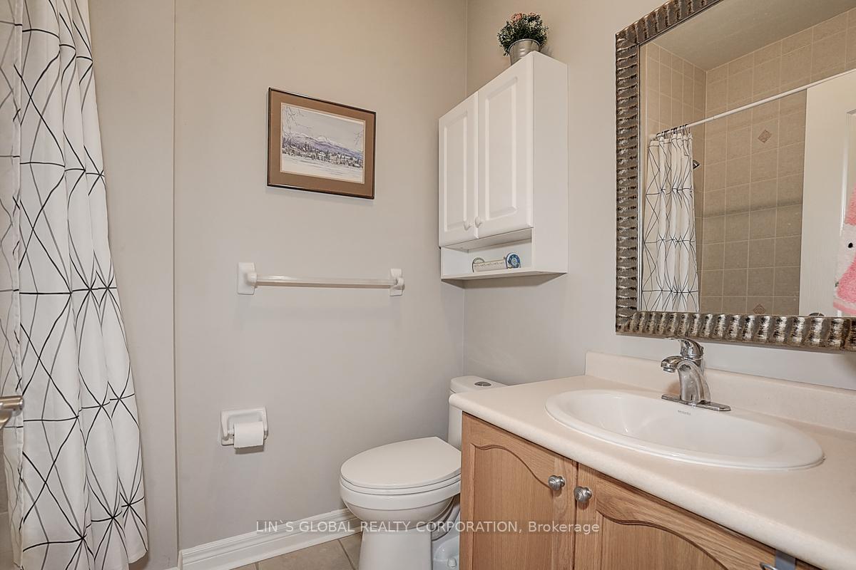 Photo 32 of 133 Saffron Street, Markham, Greensborough — HOMEH