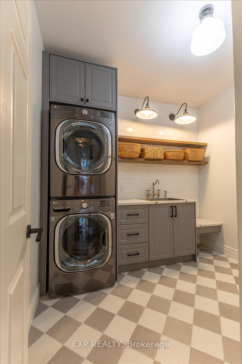 Photo 20 of 1377 Lords Manor Lane, Ottawa, Manotick East to Manotick Station — HOMEH