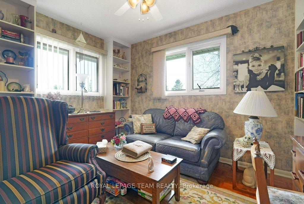 Photo 17 of 177 Stevenson Crescent, Renfrew — HOMEH