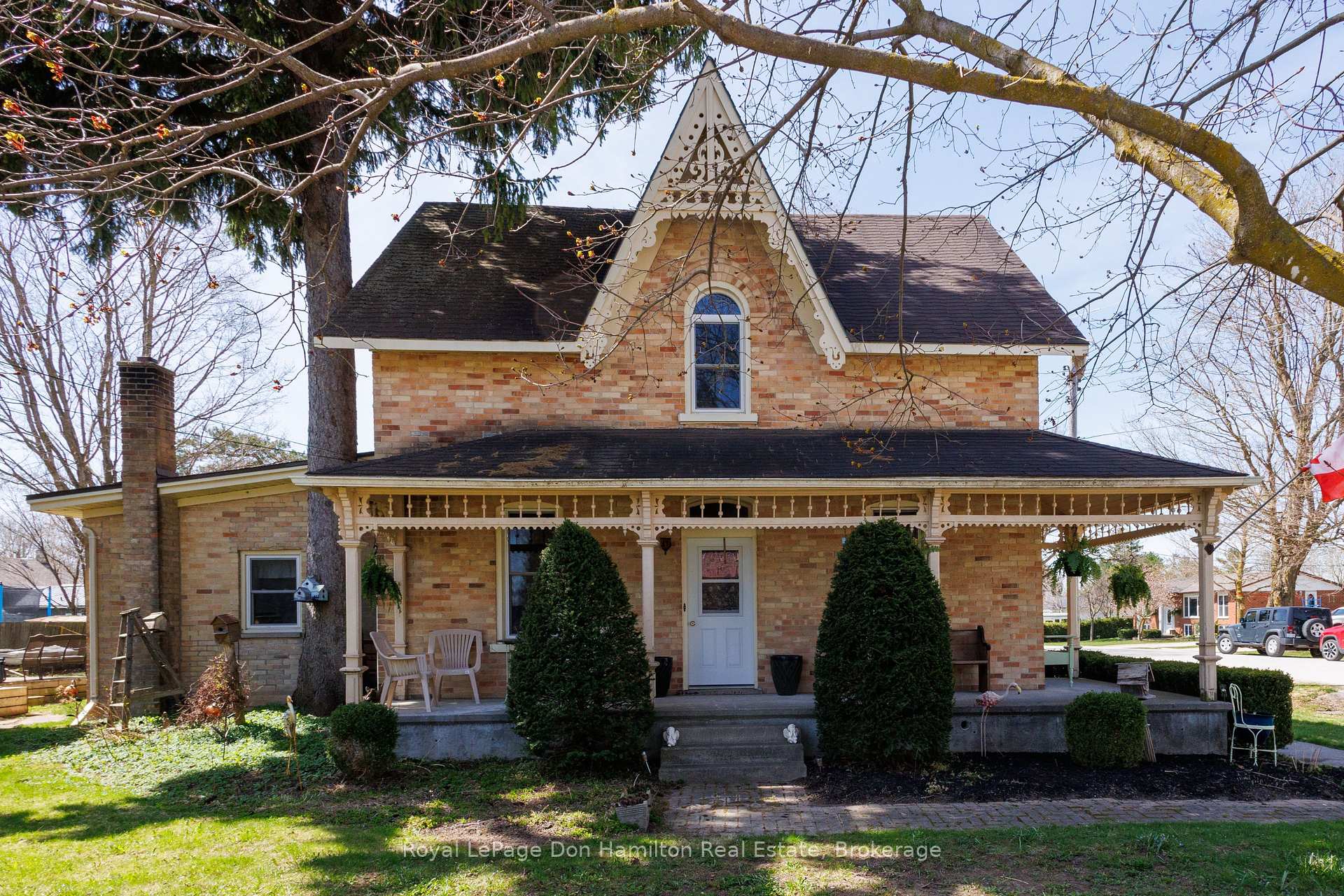 Photo 1 of 85120 Lamont Drive, Huron East, Grey — HOMEH