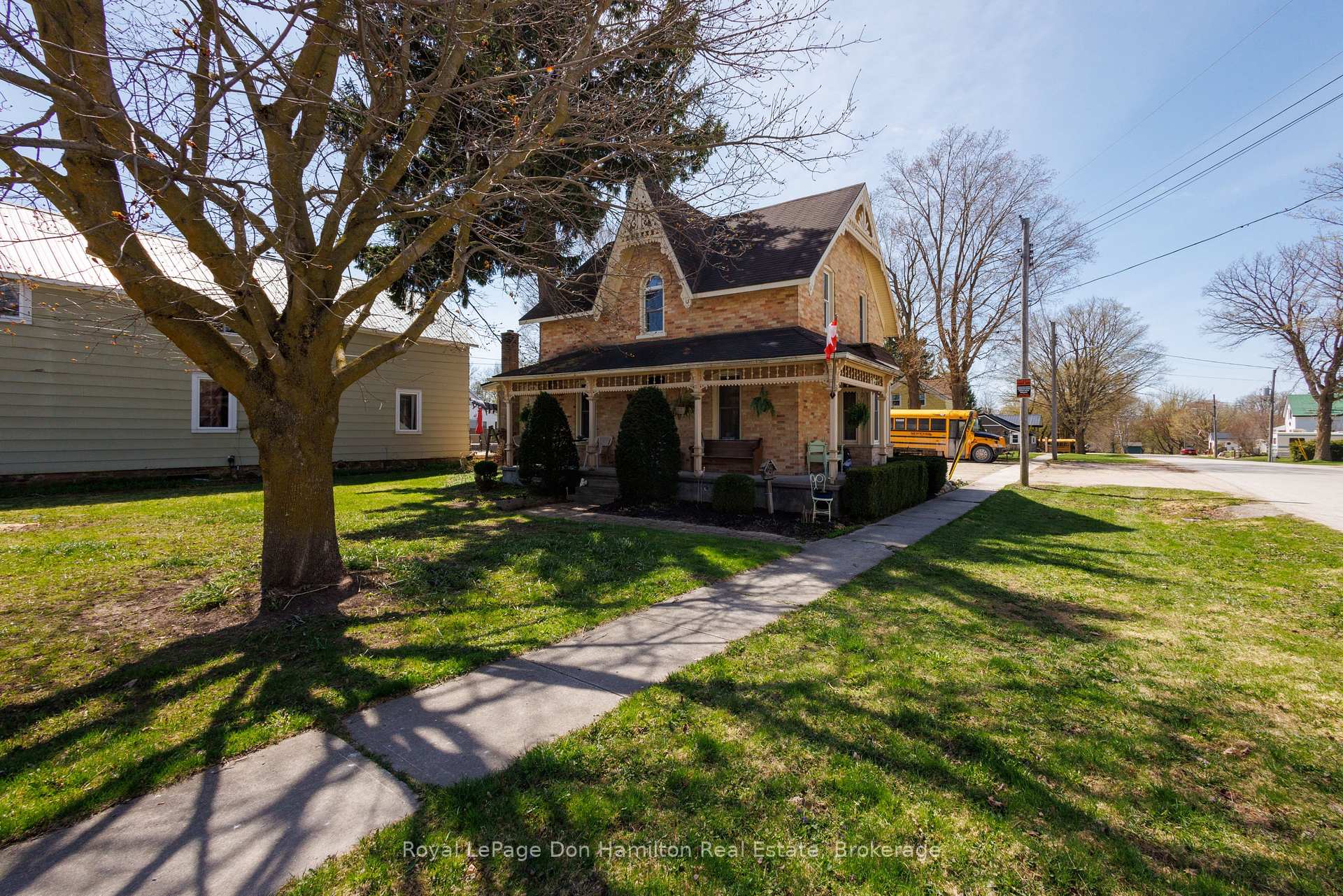 Photo 14 of 85120 Lamont Drive, Huron East, Grey — HOMEH