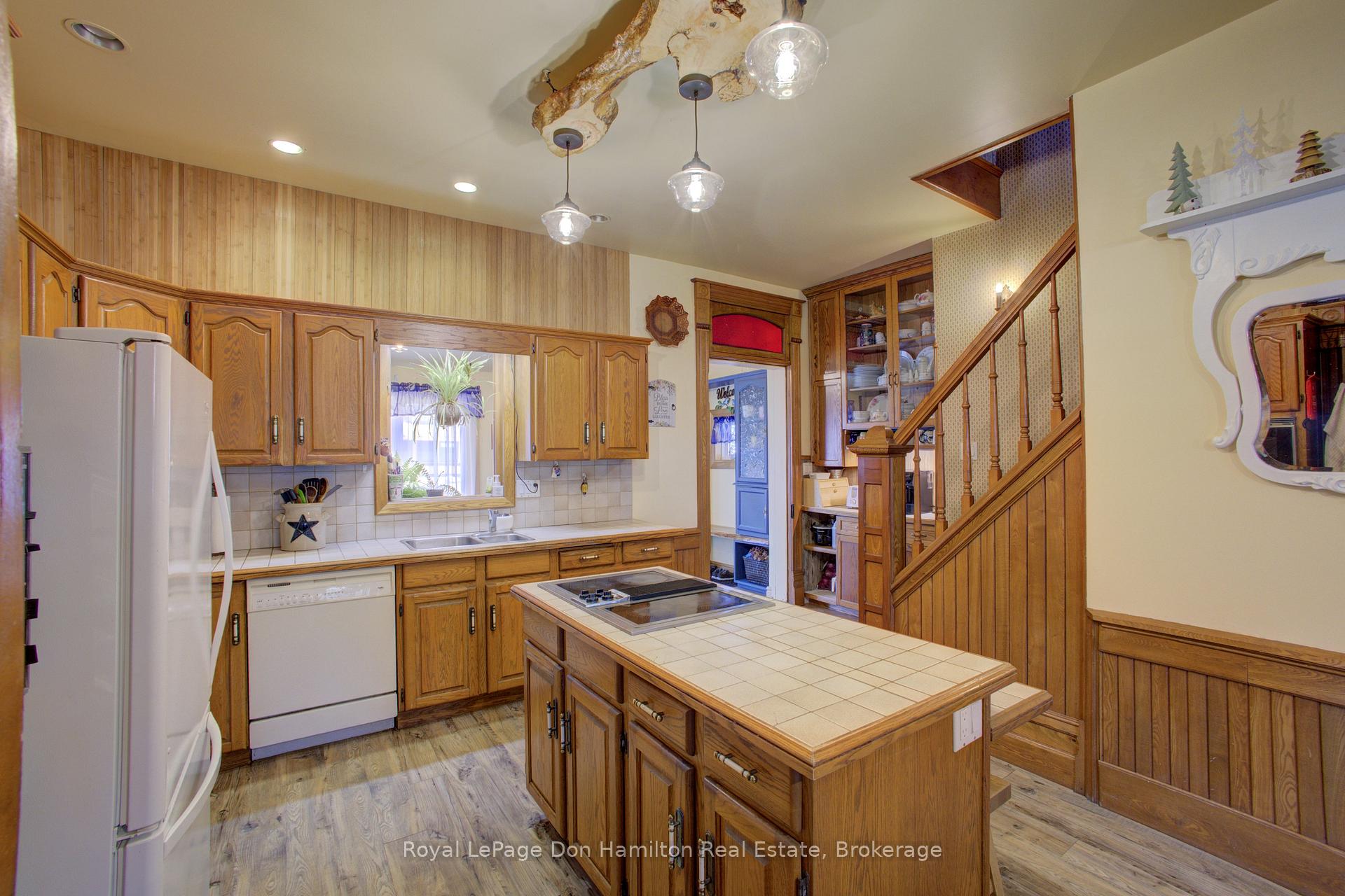 Photo 7 of 85120 Lamont Drive, Huron East, Grey — HOMEH